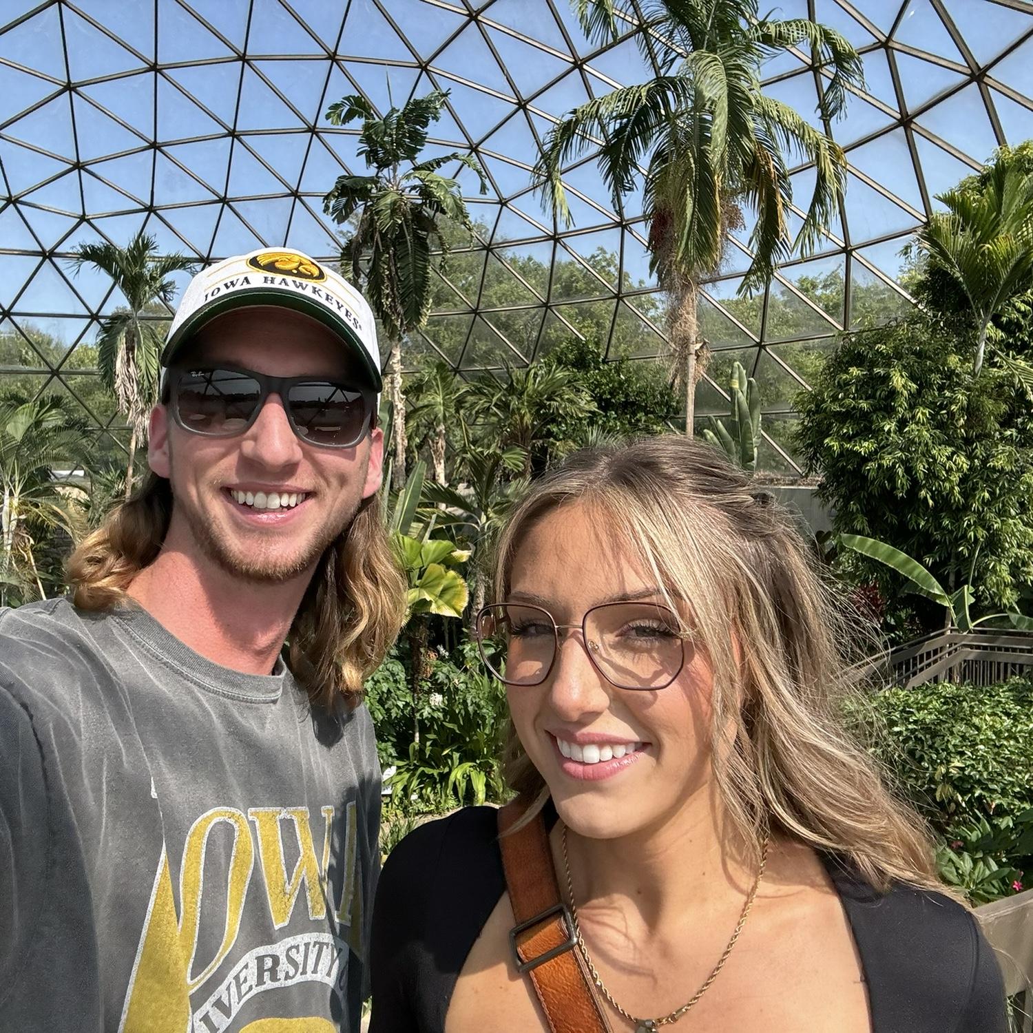 Des Moines botanical garden