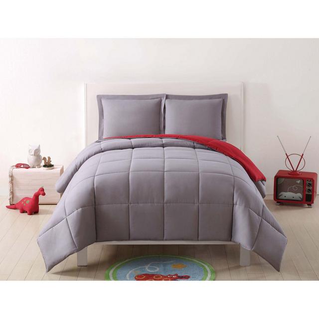 My World Solid Reversible 3-Piece Full/Queen Comforter Set in Grey/Red