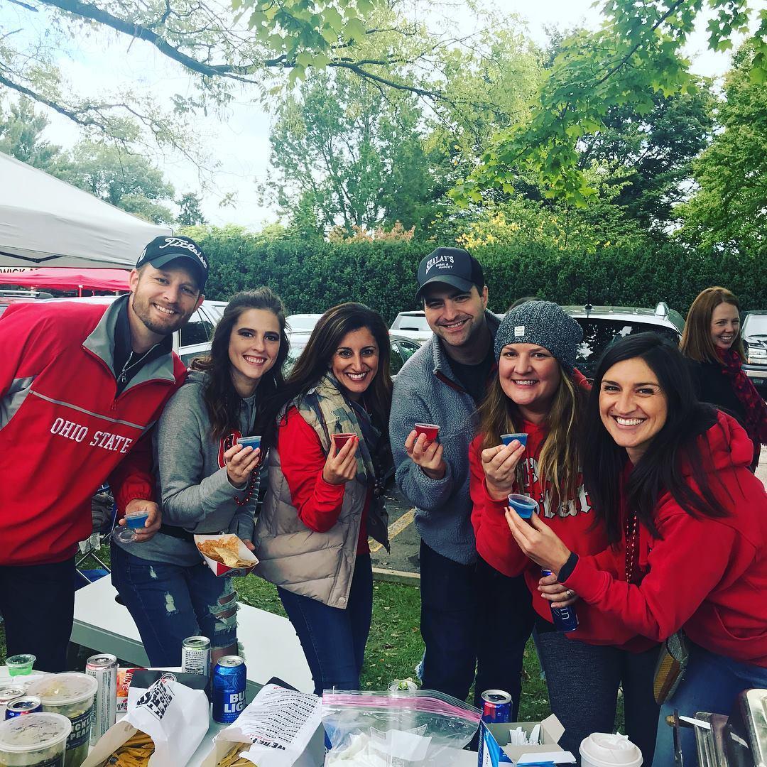 Kirsti's family/cousins and Kevin at an OSU tailgate