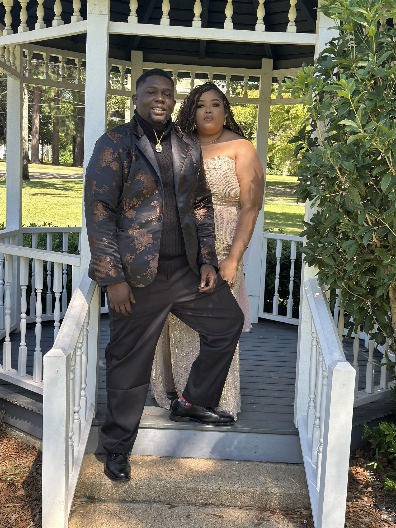 The Wedding Website of John'Neshia Grisby and Tevin Stephens