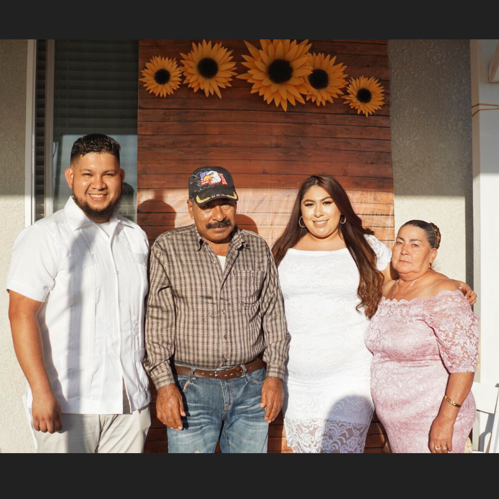 NELI'S PARENTS BENJAMIN & MARIA!