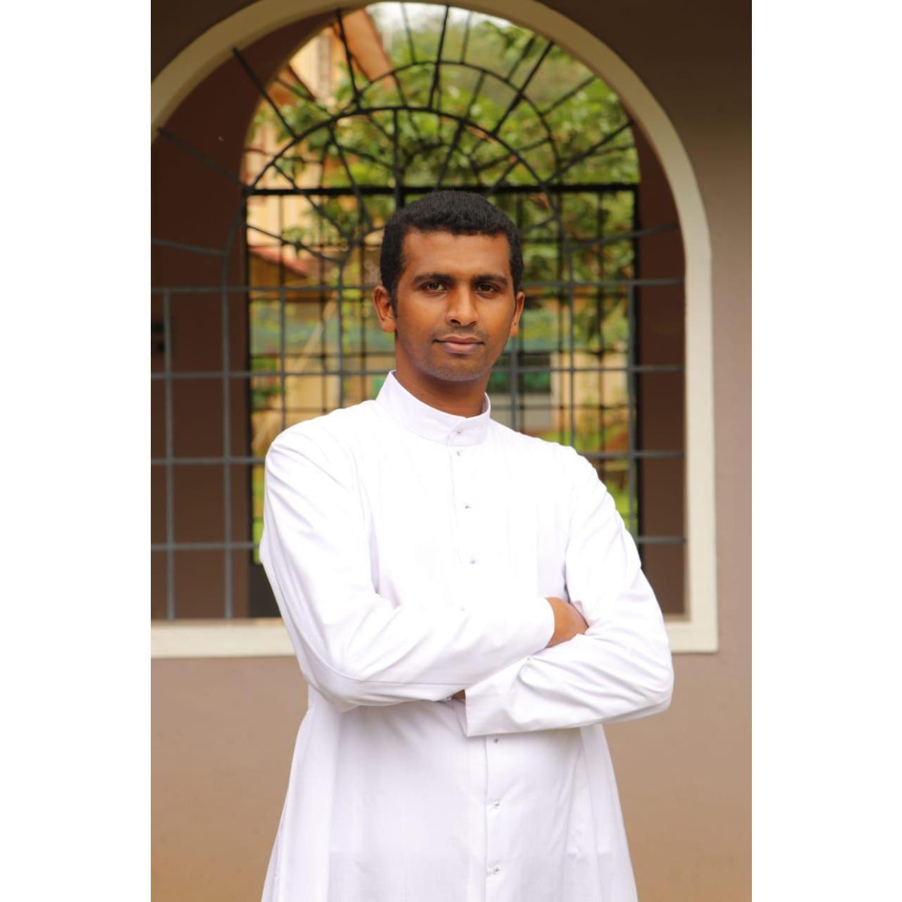 Elvin's younger brother Edwin