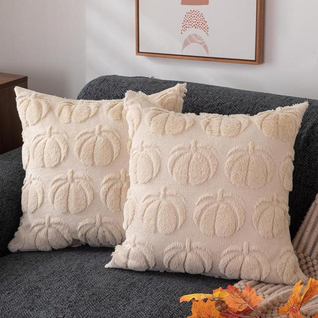 DFXSZ Fall Pillow Covers 20x20 Set of 2 Fall Decorations Autumn Beige Pumpkin Throw Pillow Cases Soft Plush Faux Fur Wool Couch Cushion Case for Chair Sofa Bedroom Living Room Home Decor PTK012B20
