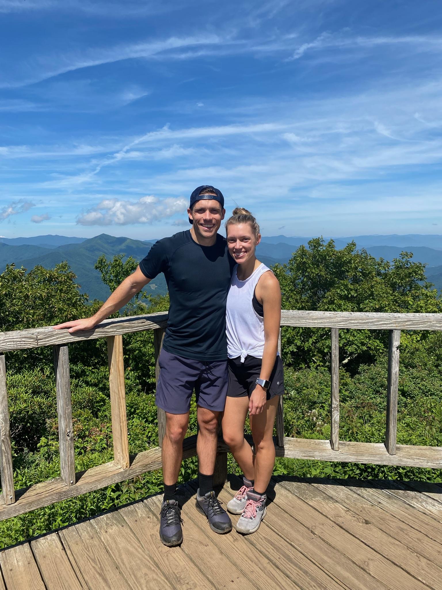 The Wedding Website of Jonathan Barron and Sommer Froats