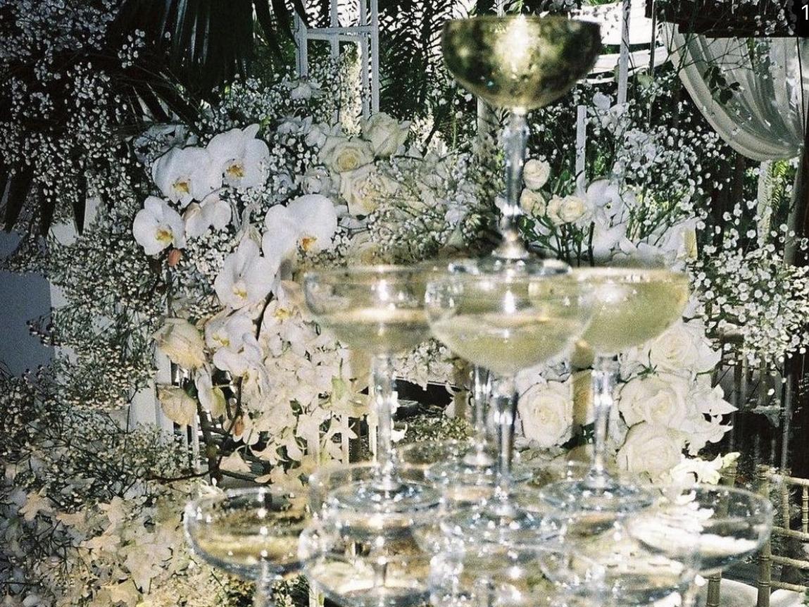 The Wedding Website of Sydney Bologna and Jared Rains