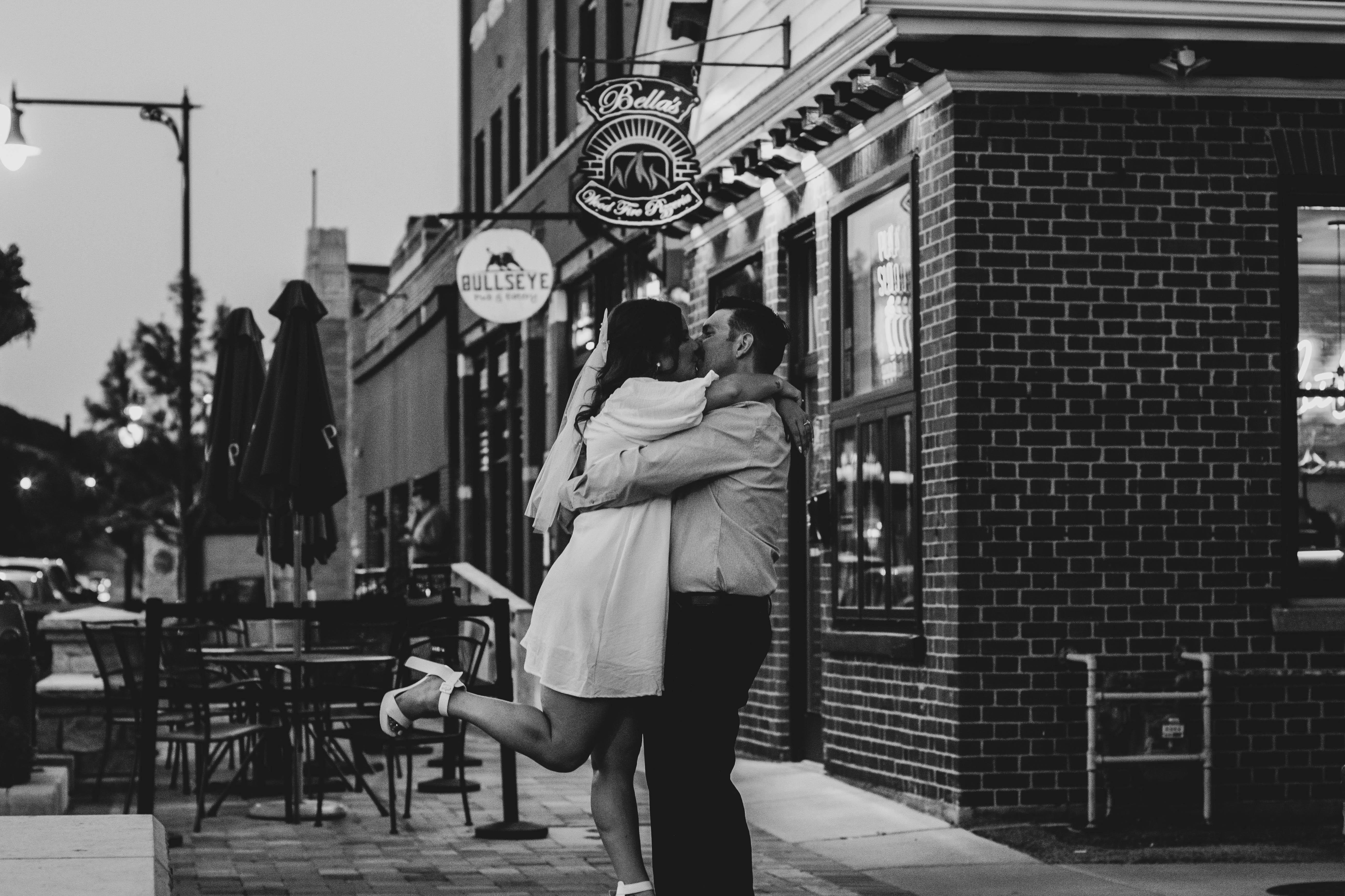 The Wedding Website of Meagan Kasper and Tim Drain