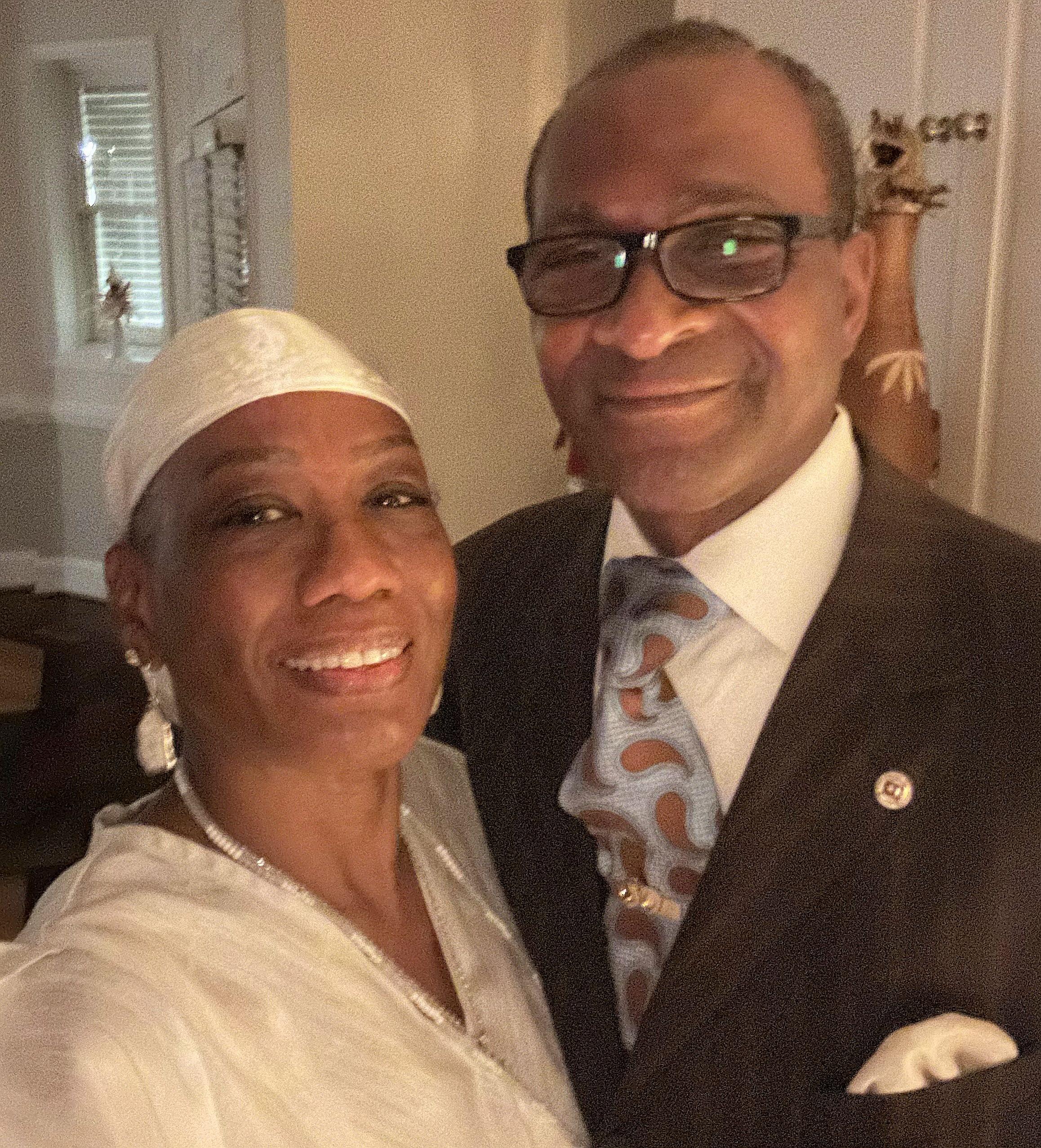 The Wedding Website of Fásade (Jahmila) Bahati-Muhammad Bey and Karim Muhammad Bey (IFÁSOLA)