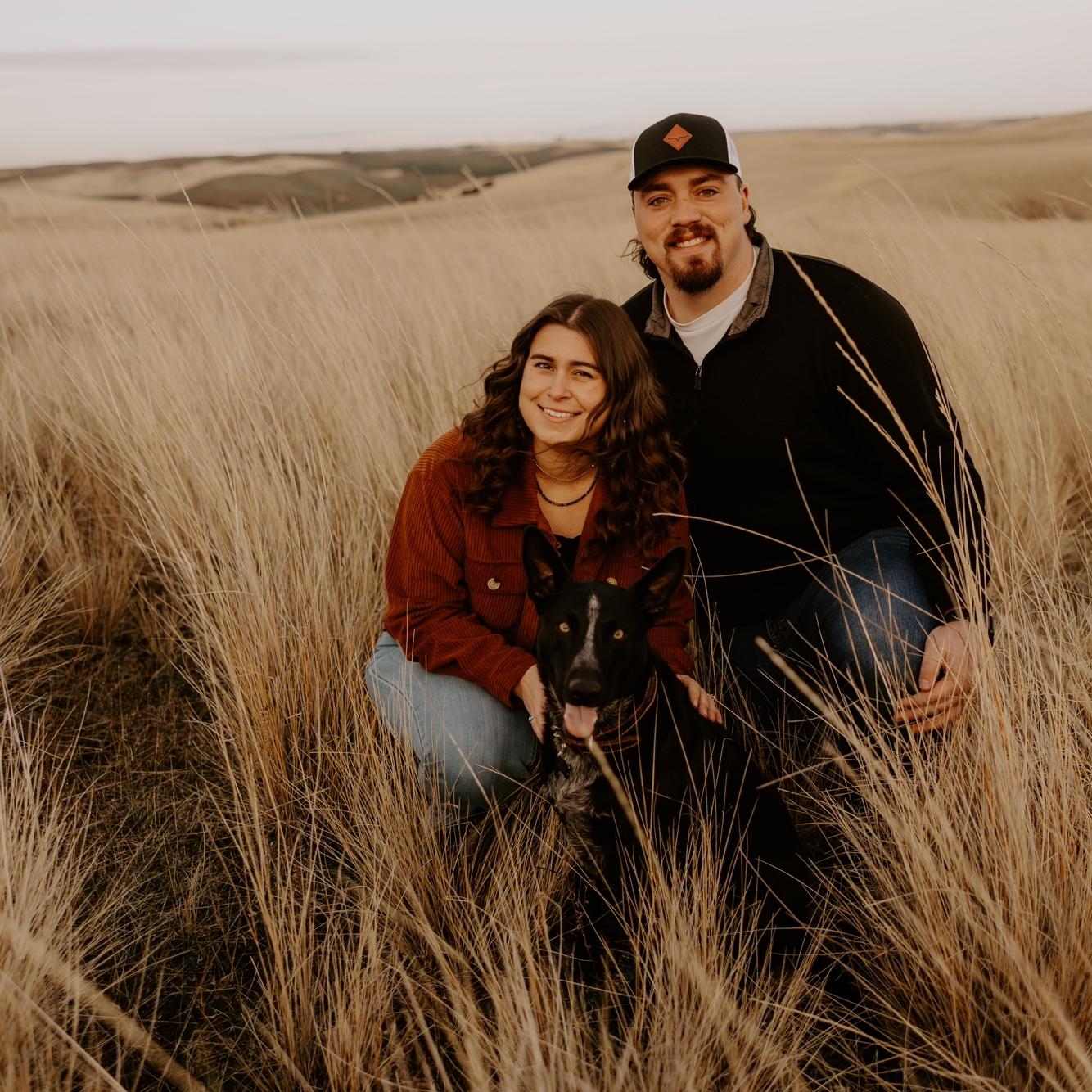 November 2024: Our Engagement Shoot 🤍 📷 ft. Walker 🐾

        @alexandraraephoto