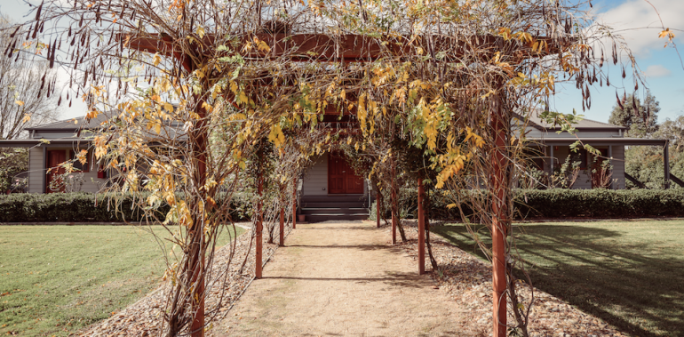 The Wedding Website of Stephanie Parkes and Joshua McIntosh