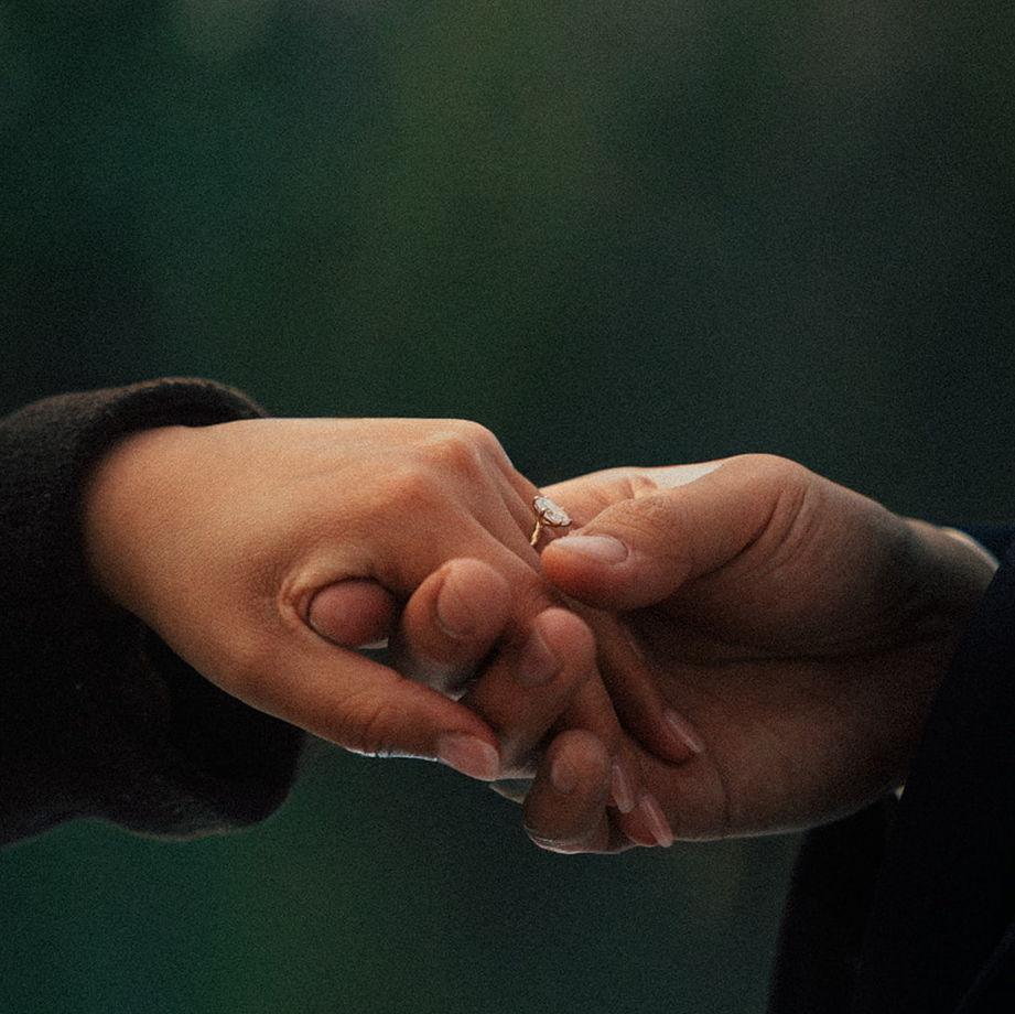 A moment for the ring...