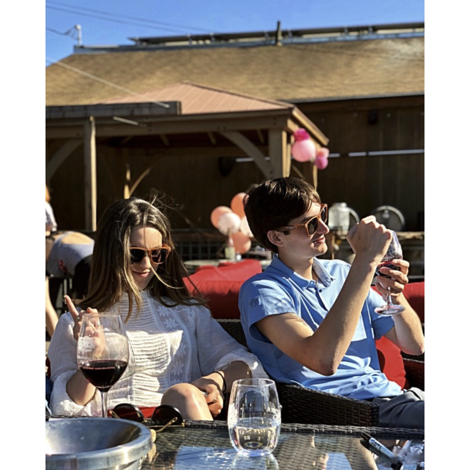 Groooovin'
Healdsburg, CA