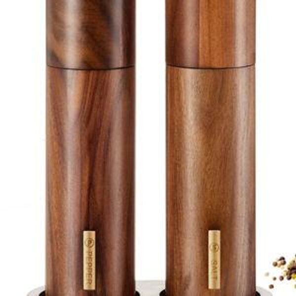 Wooden Salt and Pepper Grinder Set