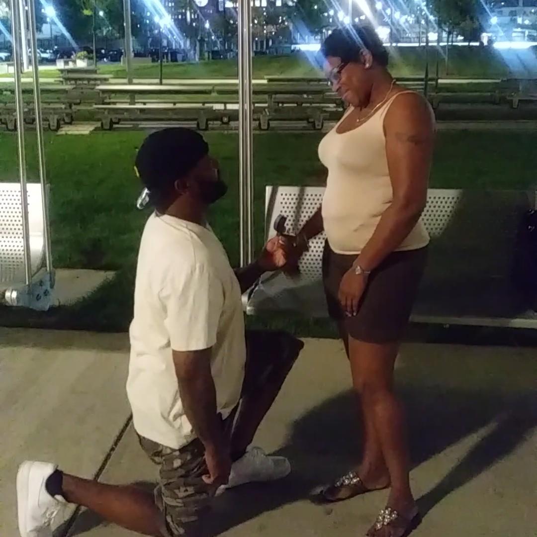 The second time done RIGHT! Fireworks and all was included with this second proposal😍😍