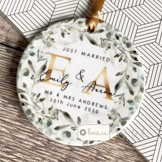 Personalised Just Married Names Mr & Mrs Wedding Eucalyptus Greenery Wreath Ceramic Round Decoration Ornament Keepsake