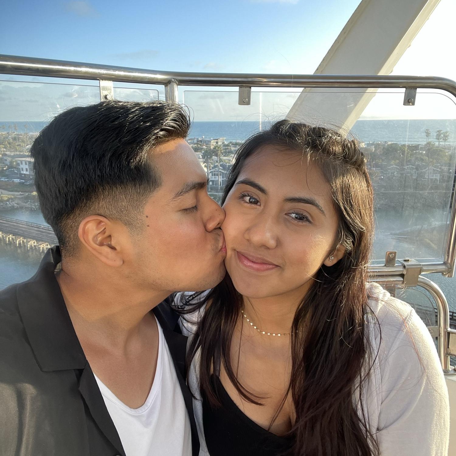 ✩ Nuestra primera vez en la fiera de Del Mar! Our first time together at the Del Mar fair! 🎡