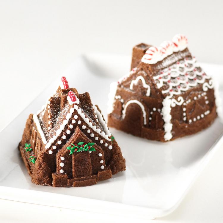 Nordic Ware Gingerbread House Bundt Cake Pan  Gingerbread house,  Gingerbread cake recipe, House cake