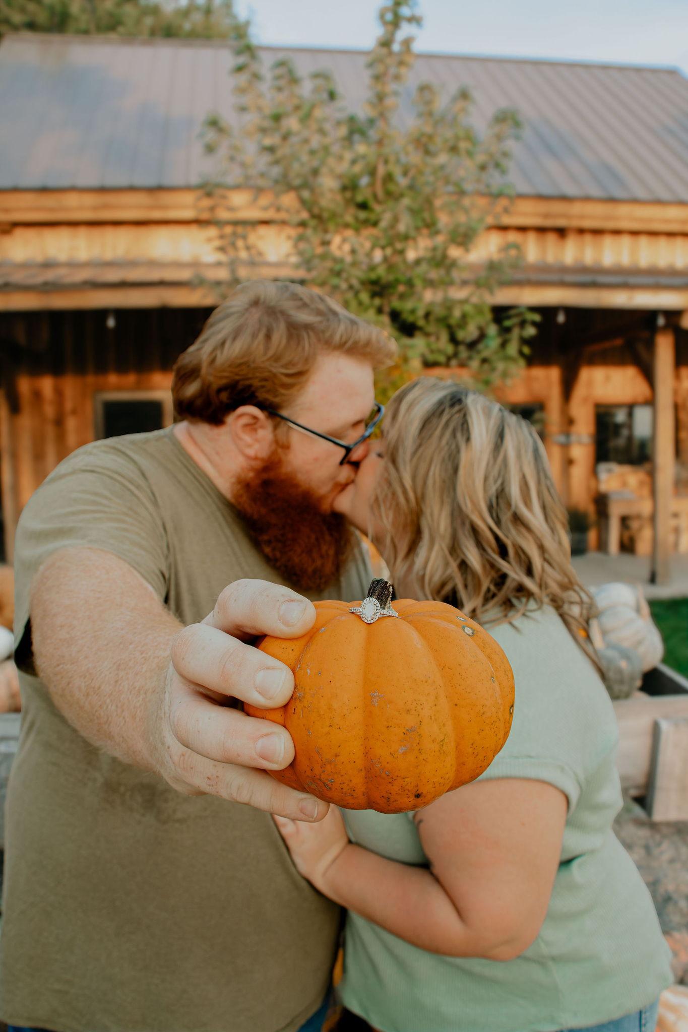 The Wedding Website of Noelle Show and Matt Thacker