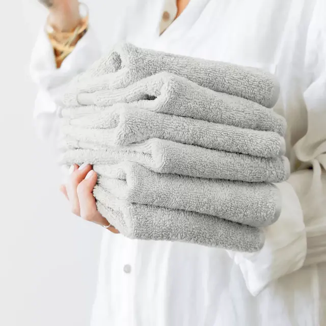 Washcloth Sets, Hotel-Quality Bath - 100% Ring Spun Cotton, Ultra Plush, Absorbent, 6 Pack, Light Gray