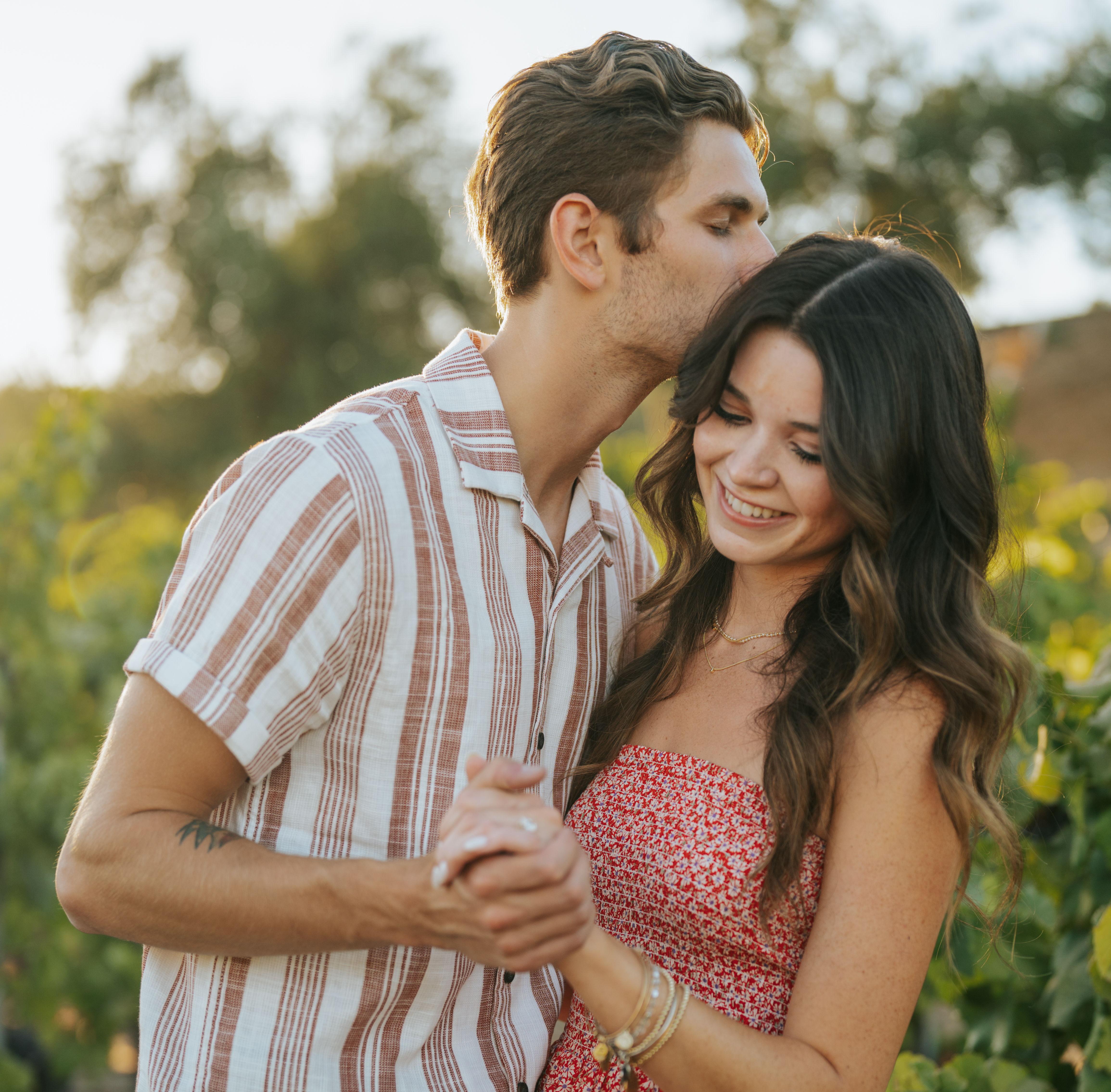 The Wedding Website of Elise Johnson and Jakob Zeppetella