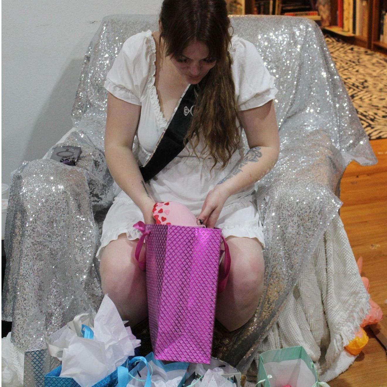 Bridal Shower Present Time