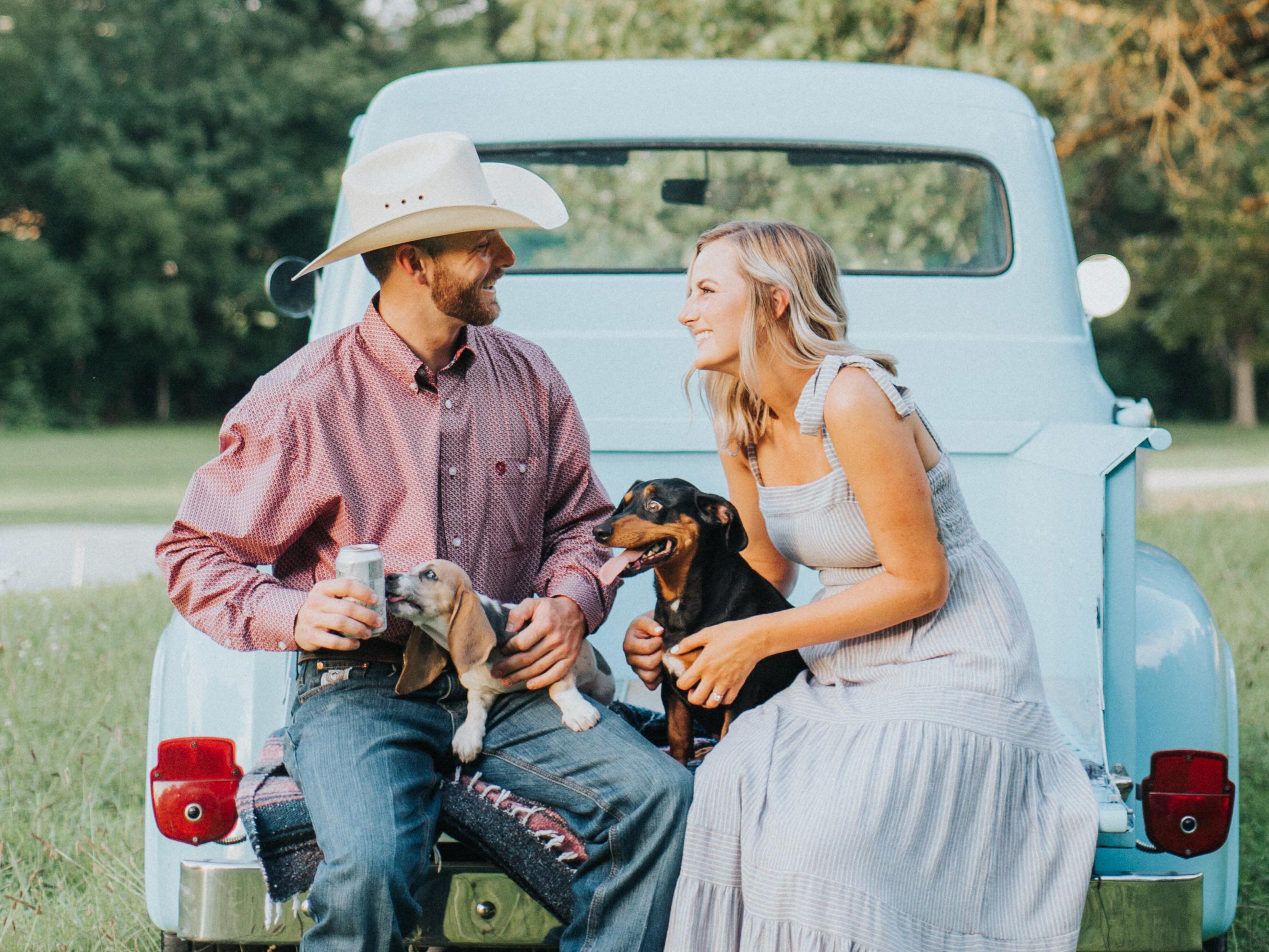The Wedding Website of Mallory Smith and Austin Ratliff