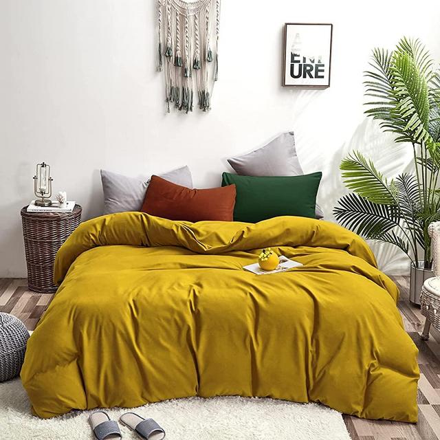 Wellboo Mustard Yellow Comforter Sets Queen Dark Yellow Bedding Sets Full Modern Plain Turmeric Color Comforter Women Girls Adult Soft Solid Color Dorm Bed with 1 Caramel 1 Green Pillowcases Luxury