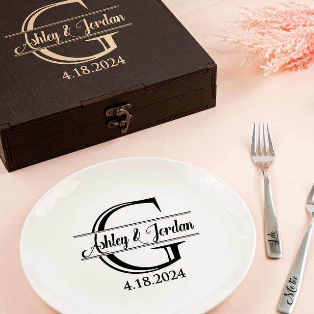 Personalized wedding plate, wedding gift, mr and mrs plate set, bride & groom plate, custom wedding forks, anniversary gift