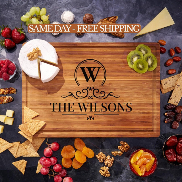 Personalized Cutting Board Engraved Cheese Board, Wedding Gift, Housewarming Gift Anniversary Gift, Unique Engagement Present for the Couple