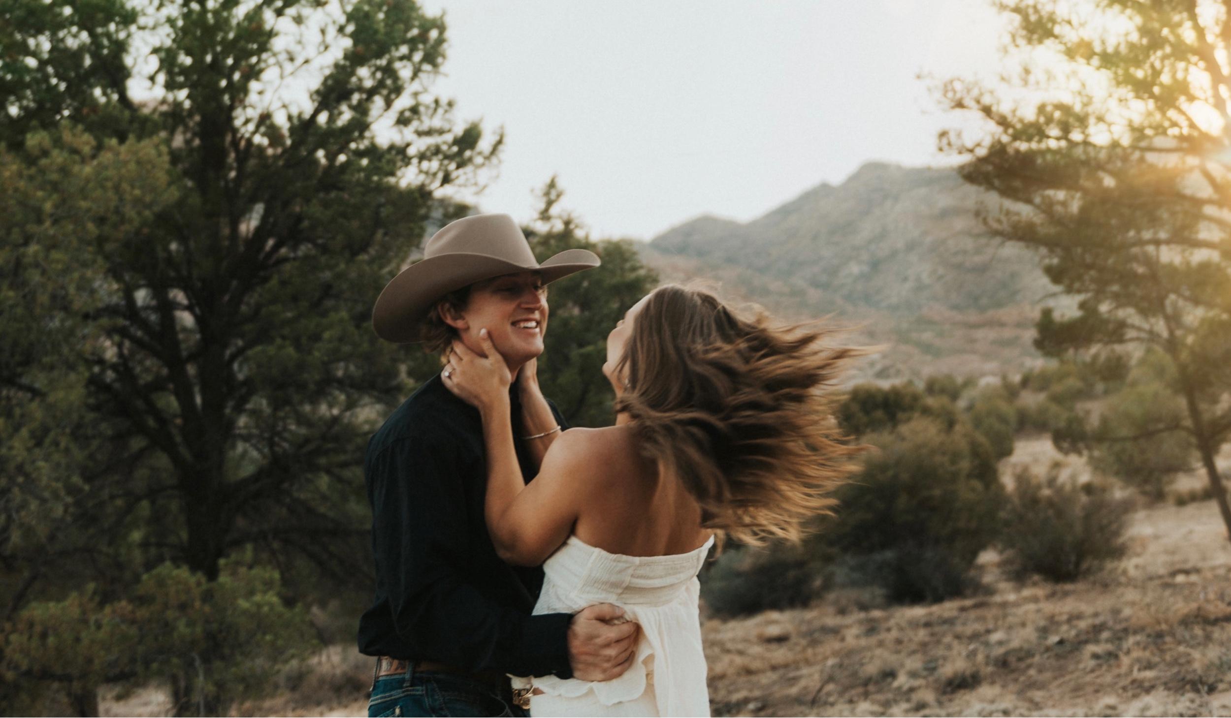 The Wedding Website of Hannah Kennedy and Ryan Hollaway