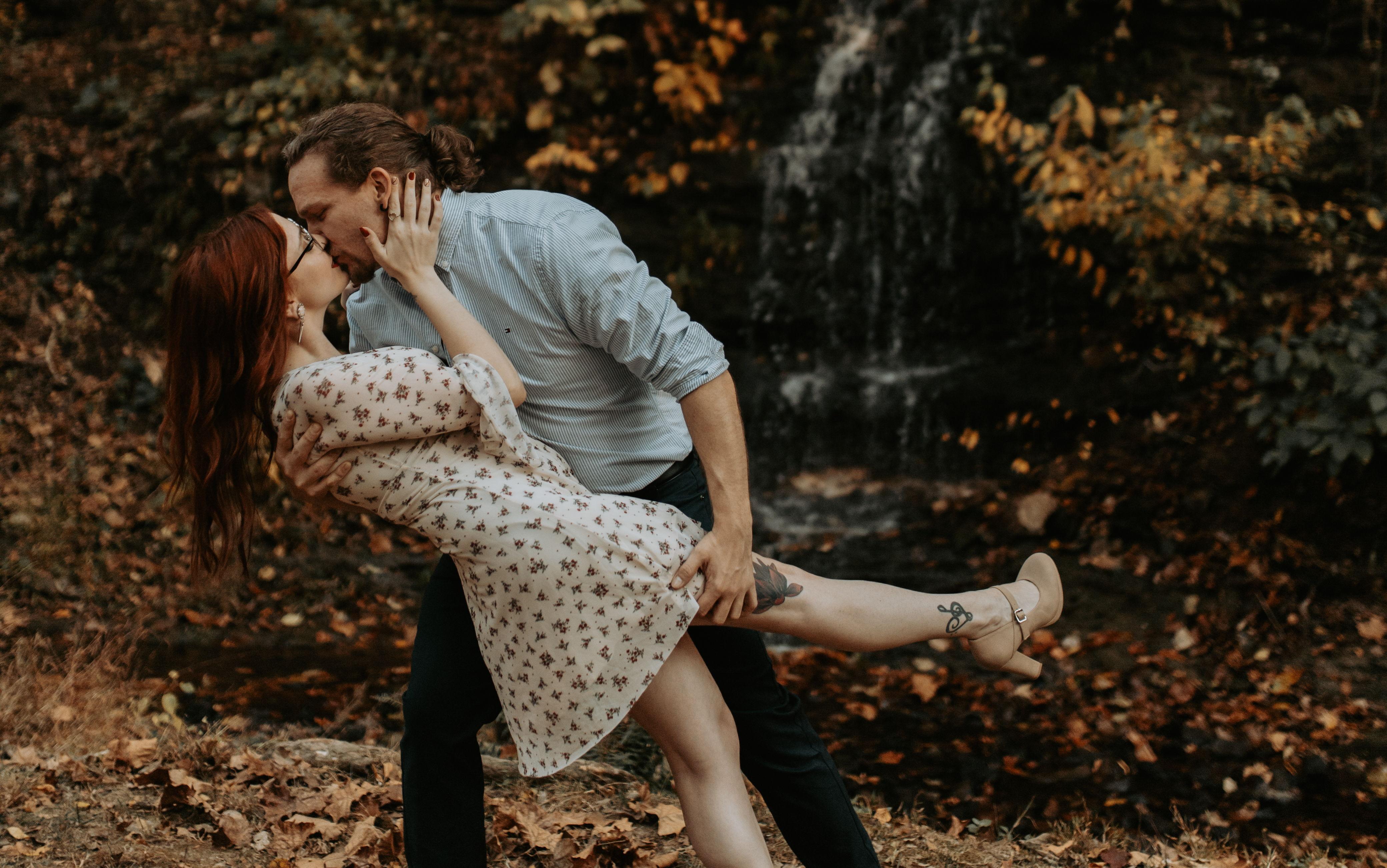 The Wedding Website of Lex Colhour and Cody Bridgewater