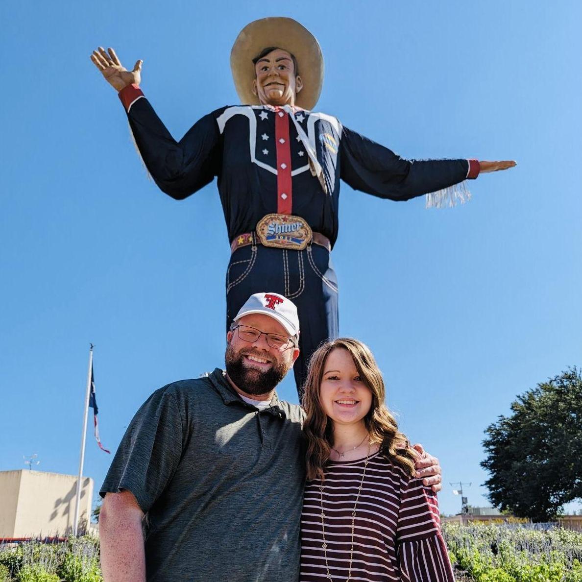 Did we really go to the State Fair if we didn't take a picture with Big Tex?