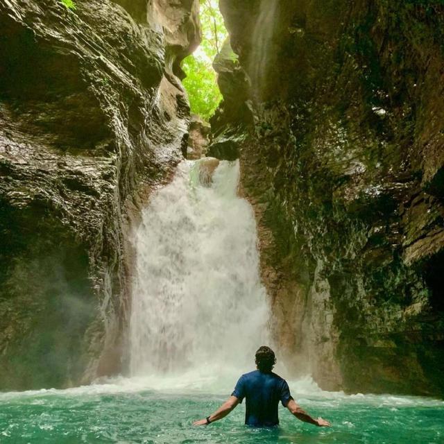 Waterfall tour in Curubandé, Costa Rica