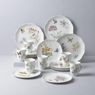 Butterfly Meadow 18-Piece Dinnerware Set, Service for 6