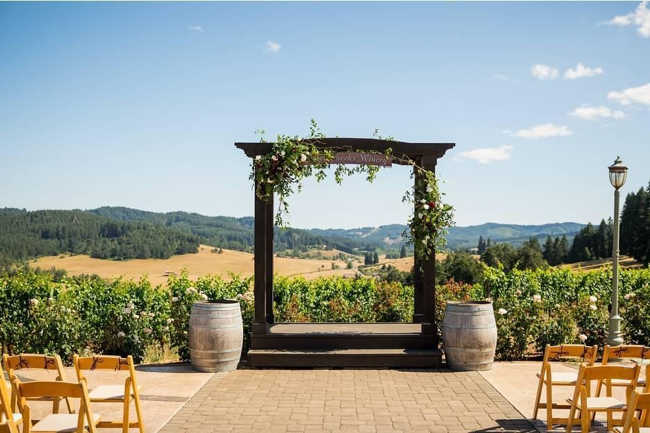 The Wedding Website of Emma Saisslin and Lorenzo Oloño