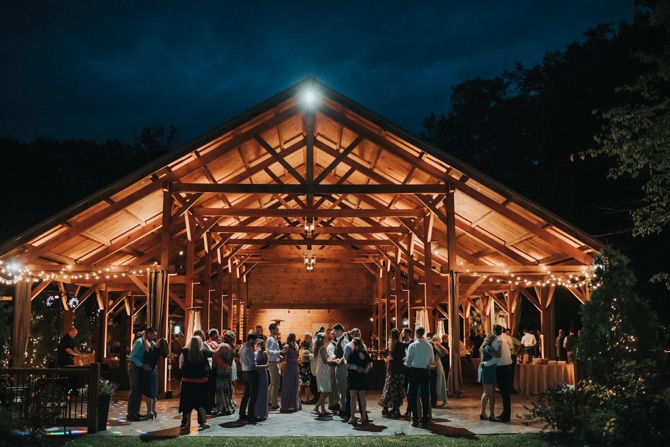 The Wedding Website of Heather Plahuta and Fred Demkowicz
