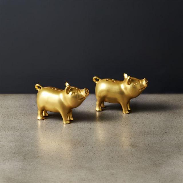 Bubba and Betty Lou Gold Pig Salt and Pepper Shaker Set