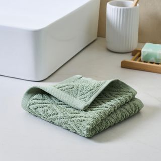 Maze Solid Texture Wash Cloth