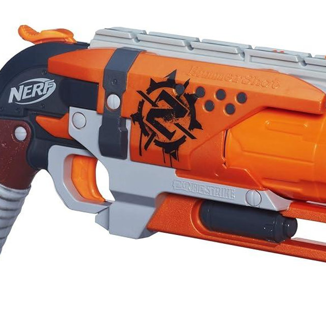 NERF Zombie Strike Hammershot Blaster (Amazon Exclusive)