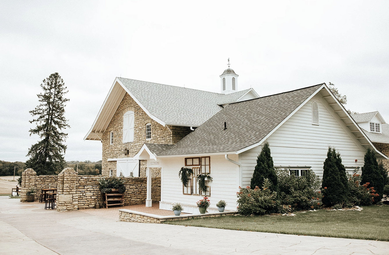 The Wedding Website of Christina Starzak and Tyler Woolsey