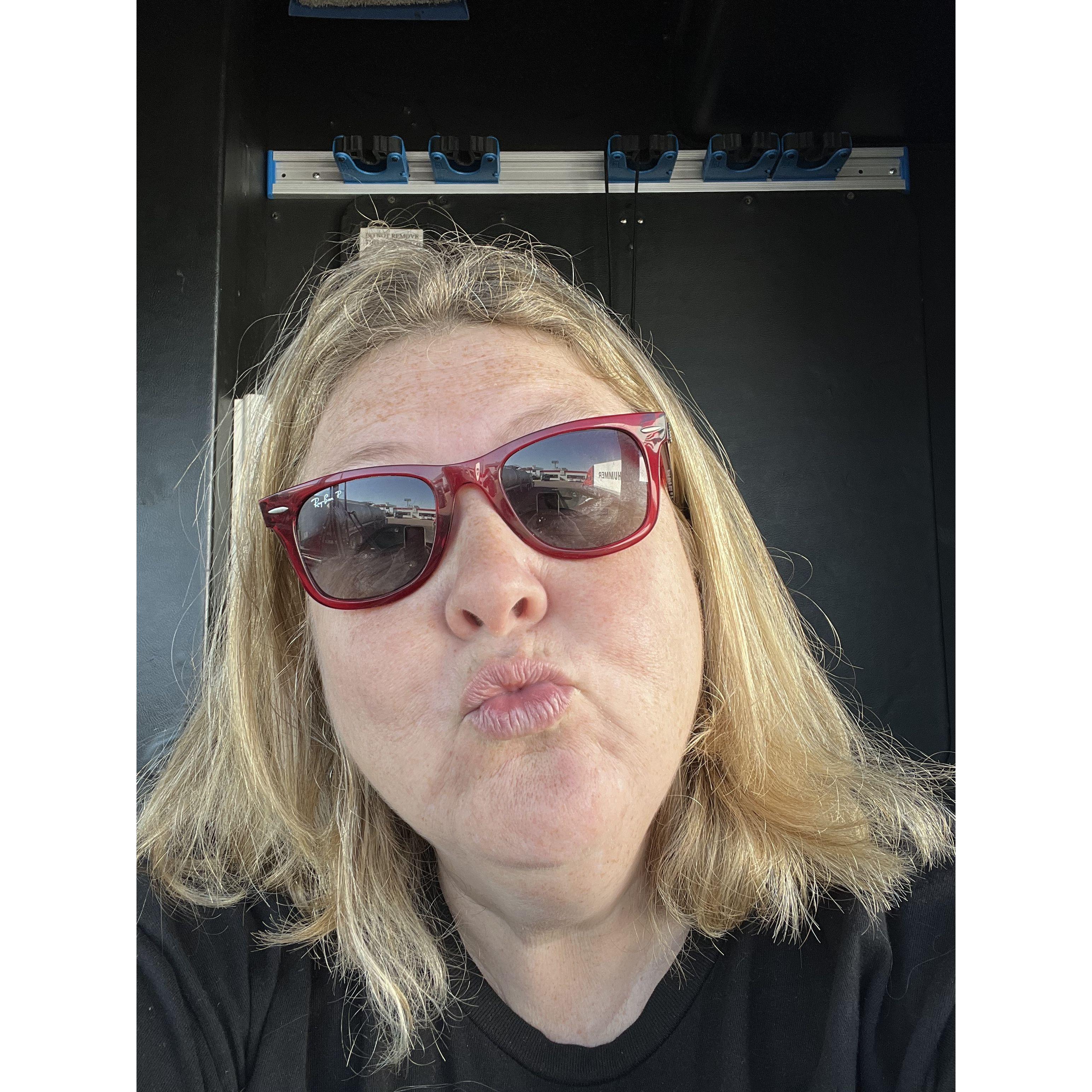 smoochy pic from the road