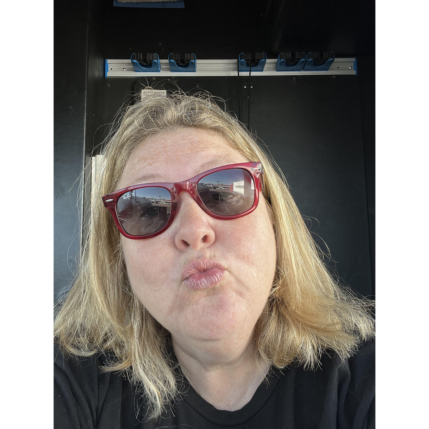 smoochy pic from the road