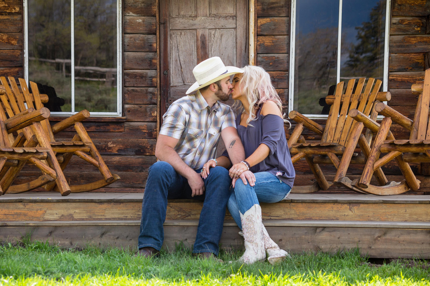The Wedding Website of Nadia Oberle and Keenan Magoon