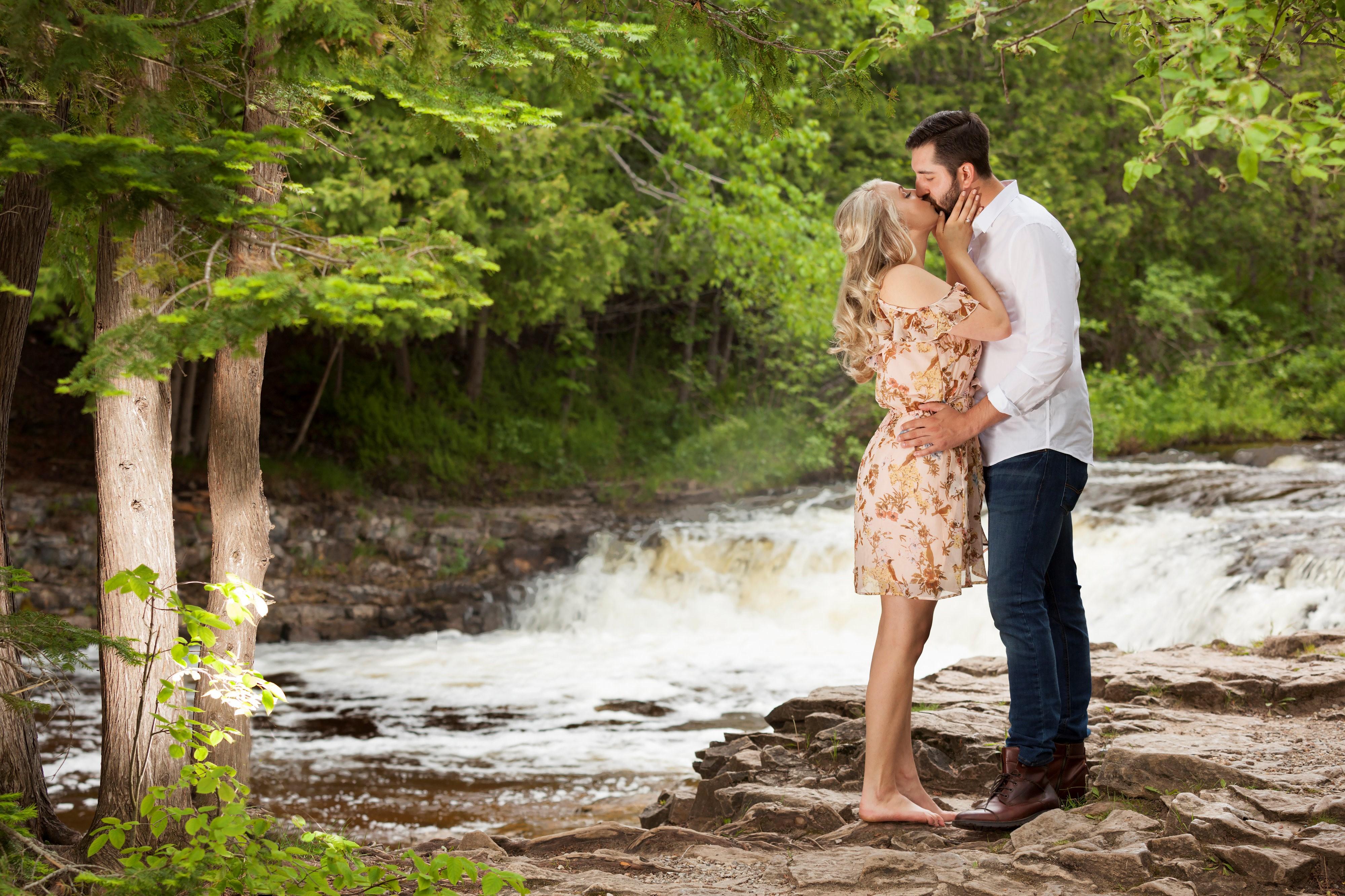 The Wedding Website of Taylor Conners and Kent Maybank III