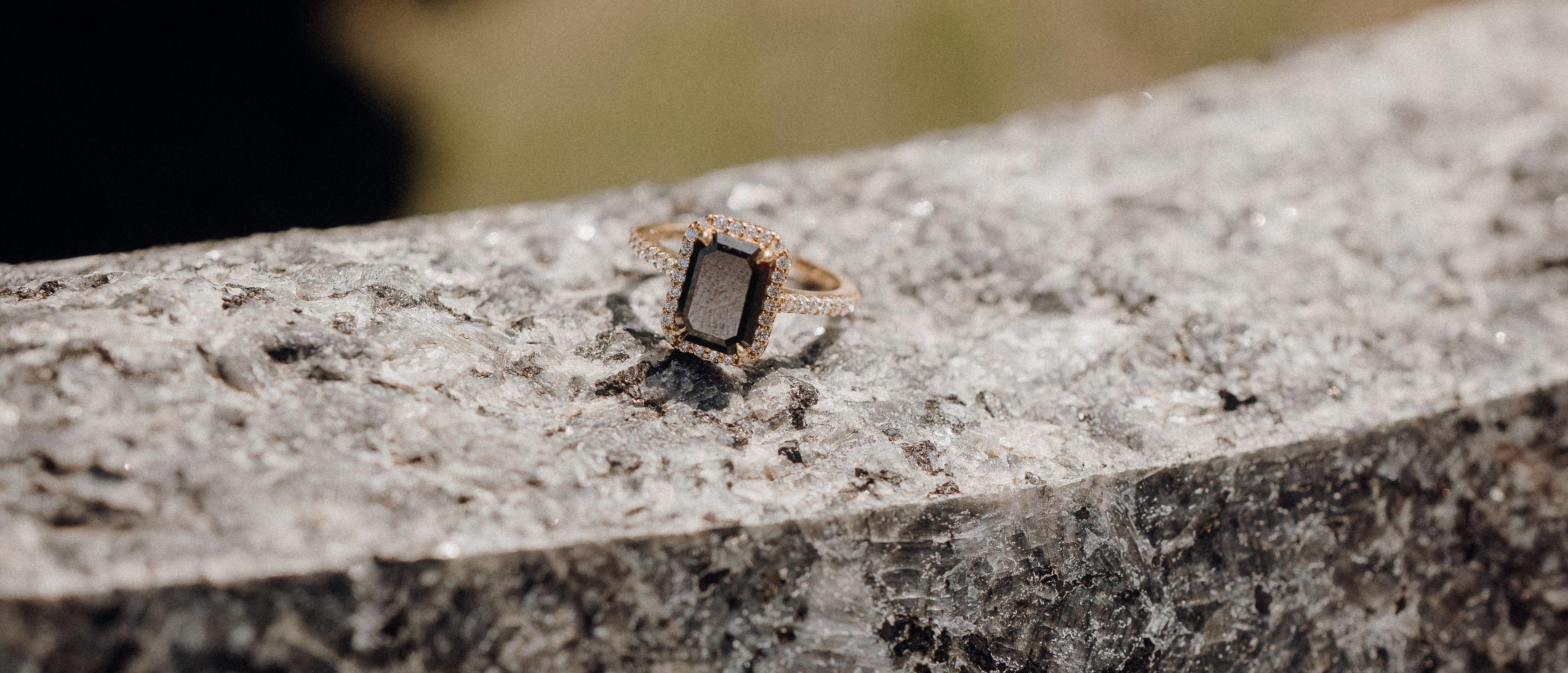 The Wedding Website of Amanda Jane Blackmer and Dymineke Caver