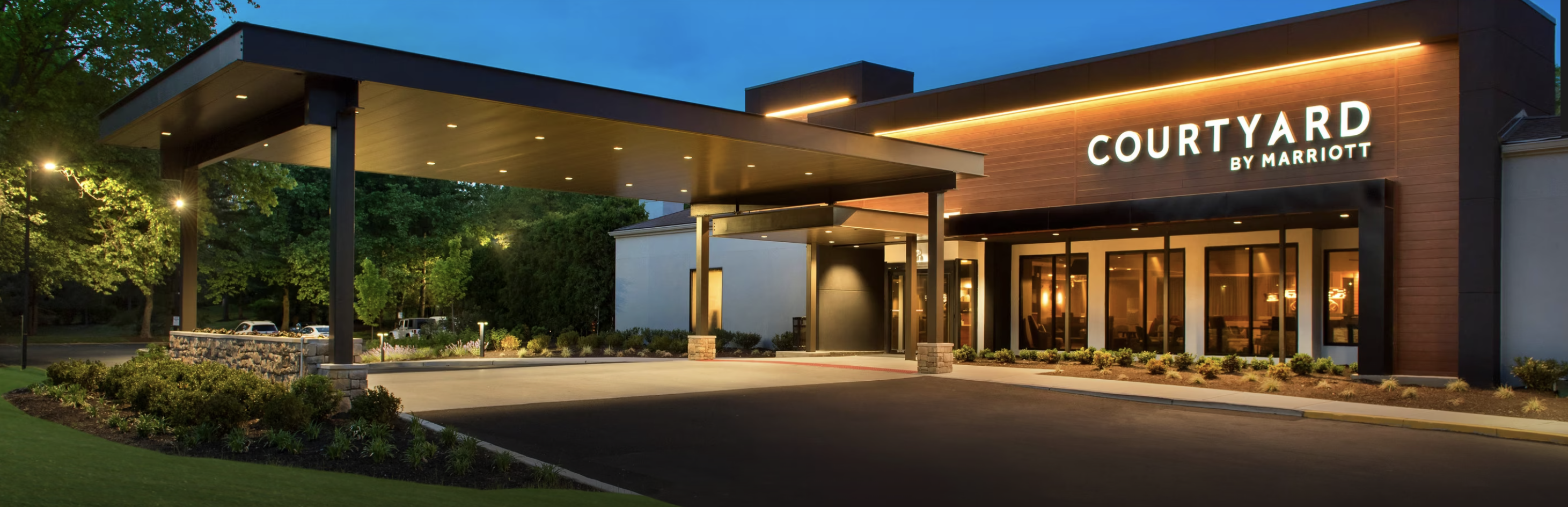 The Wedding Website of Danielle Crincoli and Chris Franco