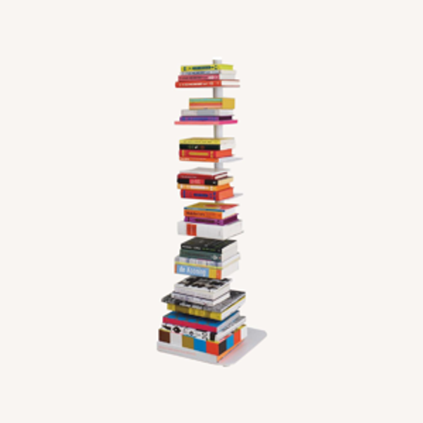 Story Bookcase, Standard – Herman Miller