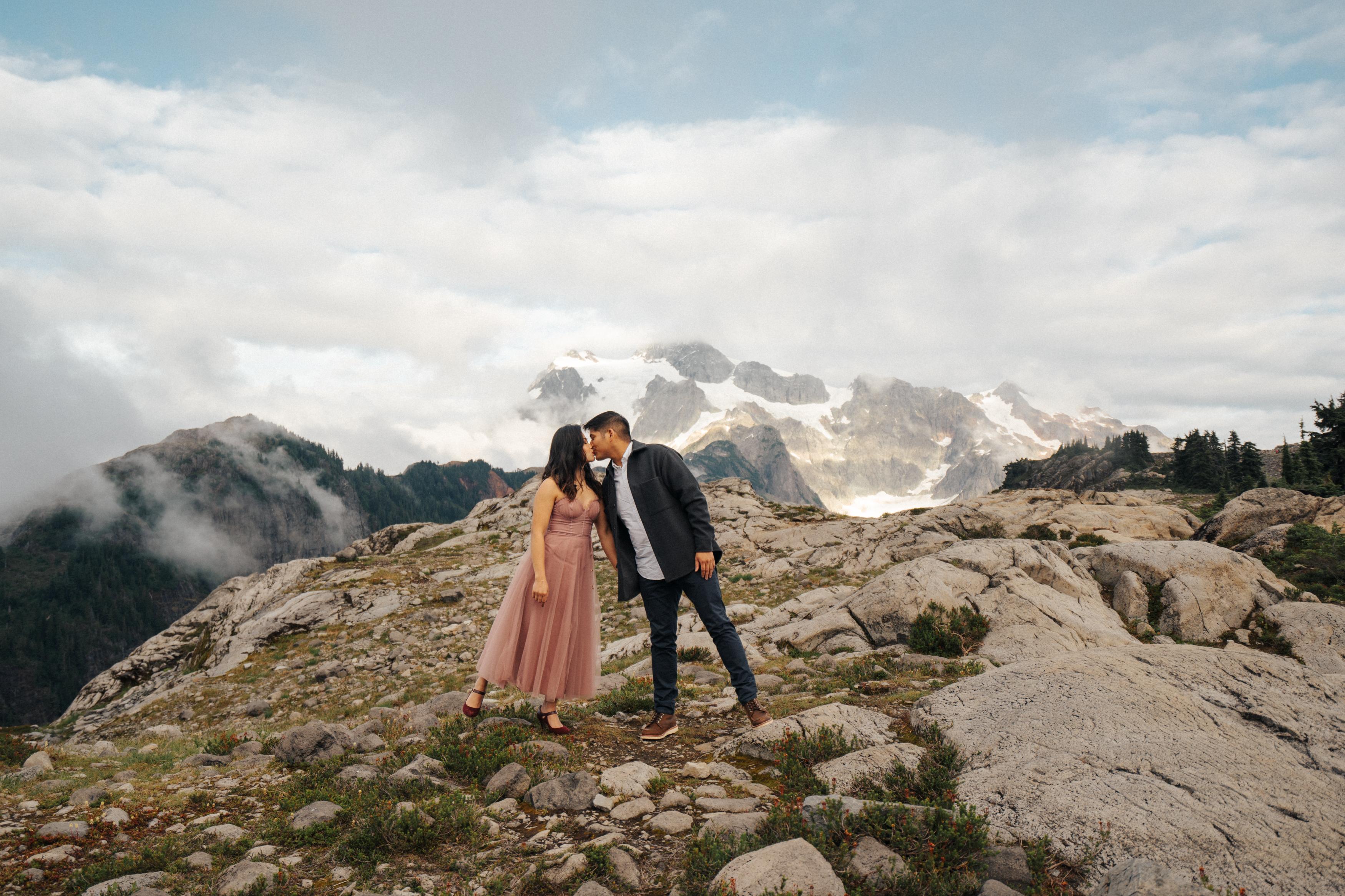The Wedding Website of Rodelyn Canaria and Ron Pasco