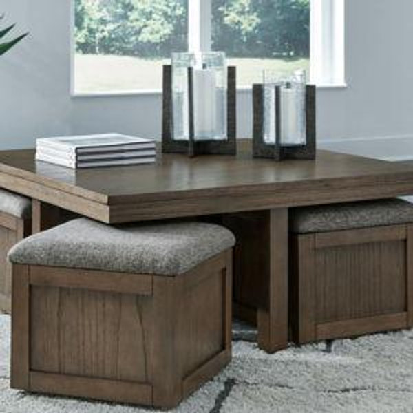 Boardernest Coffee Table with 4 Stools