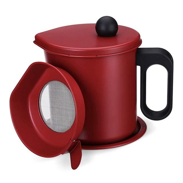 Bacon Grease Container with Fine Mesh Strainer 1.7L Oil Pot with Strainer Cooking Oil Filter with Anti-scalding Handle and Coaster Tray Stainless Steel Oil Storage Pot Can for Cooking Oil,Frying Oil