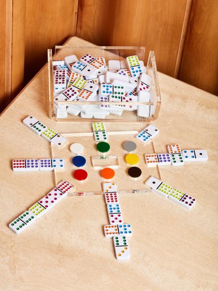 COLORFUL DOMINOS